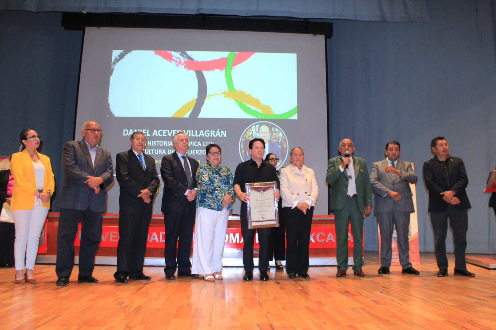 En el 60 aniversario de la FCE-UATx, Daniel Aceves comparte su historia de esfuerzo y éxito en el deporte olímpico